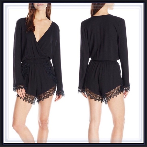 Boho Crochet Lace Trim Surplice Smocked Romper - Picture 3 of 3